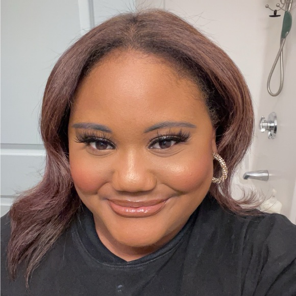 Meet your Posher, Sammy - Picture 2 of 3